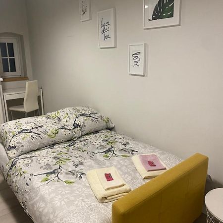 Przytulna Kawalerka 10Min Pieszo Od Dworca/Galerii Apartment คาโตวีตเซ ภายนอก รูปภาพ