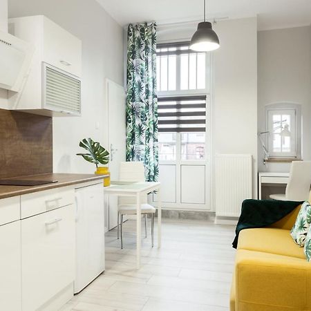 Przytulna Kawalerka 10Min Pieszo Od Dworca/Galerii Apartment คาโตวีตเซ ภายนอก รูปภาพ